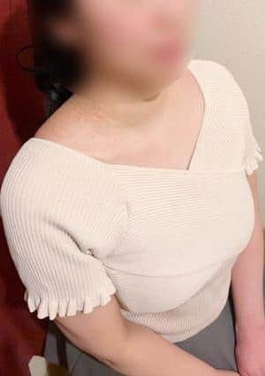 日比野みら