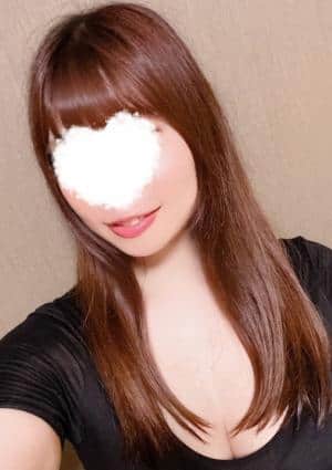 花村ひな