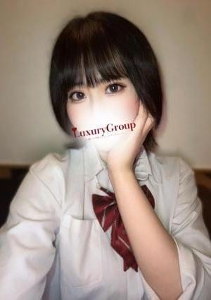 LuxuryGroup ラグジュアリーグループ セラピスト やよい