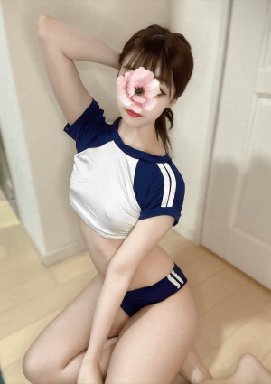 月宮ゆあ