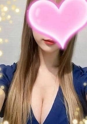 Mrs.HOLIC（ミセスホリック） セラピスト りなさん