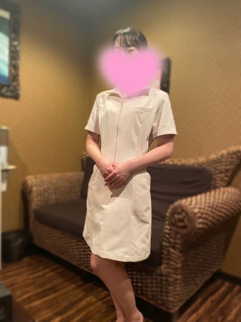 scrape_url:https://cdn.sanity.io/images/64ec3zln/production/9ee3ac7d1a5be49af22fbc466fe8852e9a83d910-1109x1479.jpg
