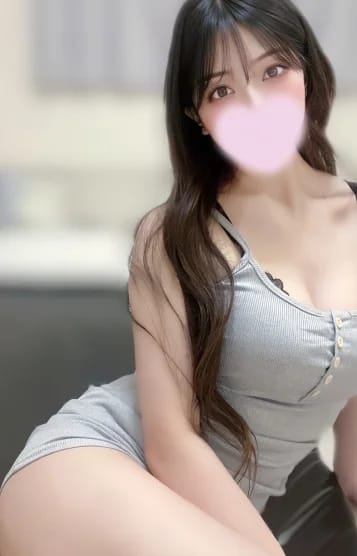 REAL セラピスト 藤先ばんび 28歳