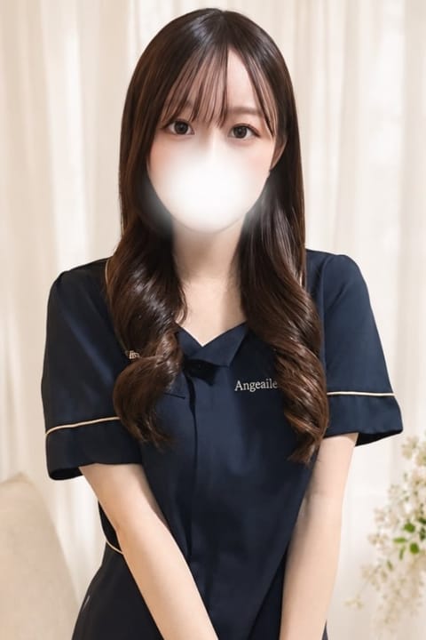 小鳥遊ひな