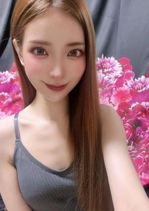 月乃かりな