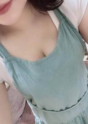 博多 若妻物語 セラピスト れん