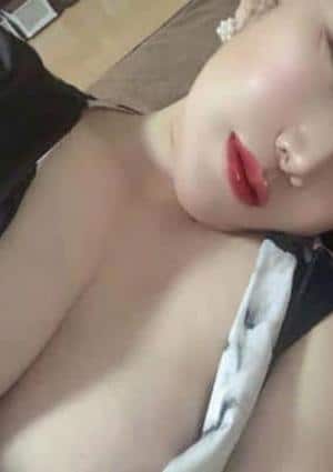天宮恭子
