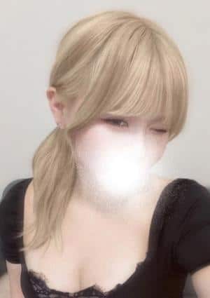 潮崎なぎ