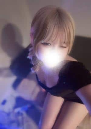 潮崎なぎ