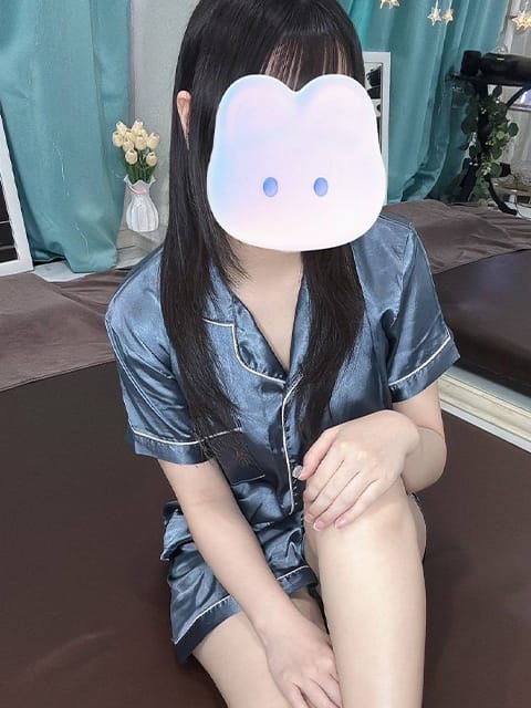 scrape_url:https://luxmoment.net/upload/cast/68_17457324642.jpg?1745732464