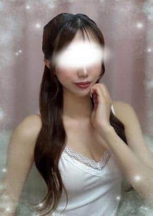 愛咲　みれい