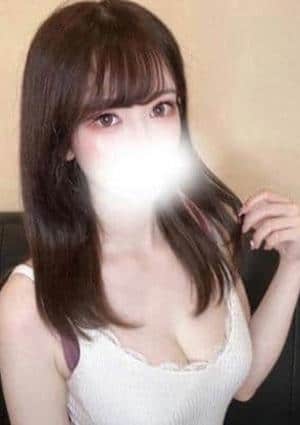 戸崎かりな