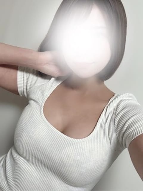 南條ももか