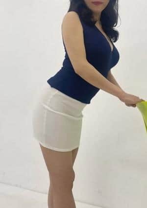 田宮あゆ