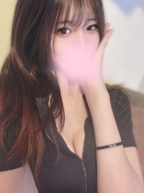 宇都宮メンズエステ きゅーてぃー♡はにー セラピスト りんか 21歳