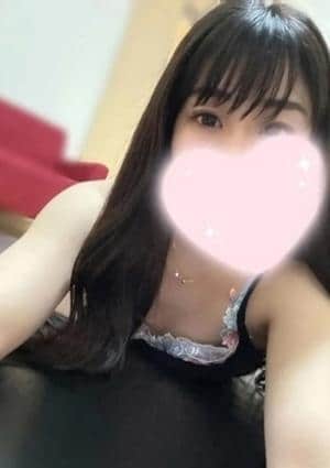 水戸メンズエステ Queendom セラピスト れな