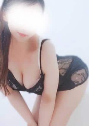 みい
