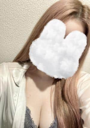 七瀬あみ