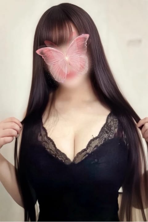 名古屋・栄メンズエステ〜HANIEL〜 セラピスト ⚜️ゆま⚜️ 20歳