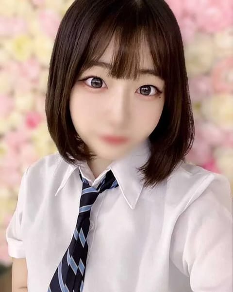 scrape_url:https://peach-next.com/mobileImg/1004152/item/10042282/11161582_640_0.jpg