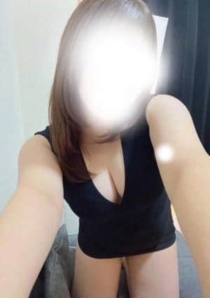 みな