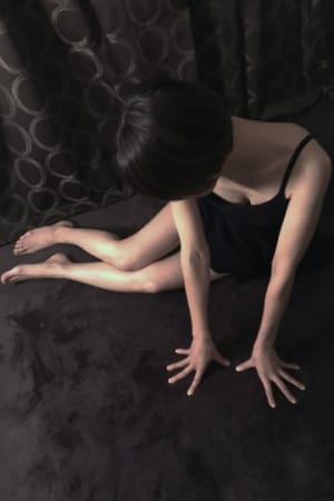 scrape_url:https://esthe-bemajo.net/images_staff/310/042015100075.jpg