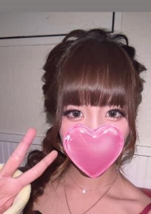 安藤ひなの