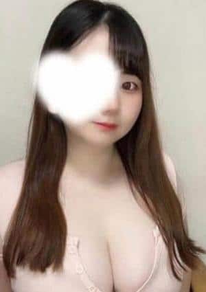 板倉ろあ