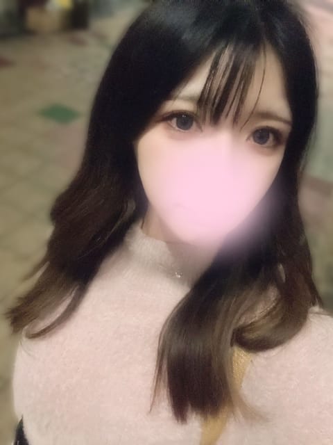 宇都宮メンズエステ きゅーてぃー♡はにー セラピスト るる 23歳