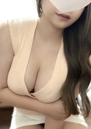 優梨愛