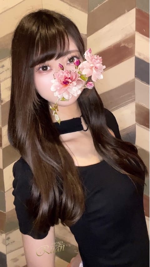 scrape_url:https://imgsrv.jp/shop/72/lady/49105860e3da9f576f.jpg