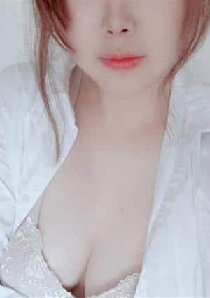 Mrs.さくらんぼ セラピスト はるな