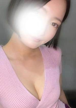 依田にこ