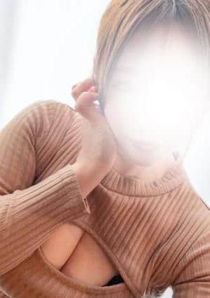 モー娘。ジャナイ セラピスト ましろ