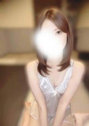 桐谷　ゆい