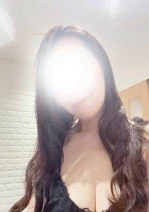 The 美魔女 セラピスト 桐原