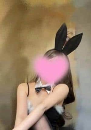 みい