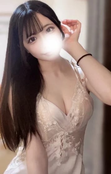 scrape_url:https://img.estama.jp/shop_data/00000031936/cast/sub/357x556/37cw9_20250804192430.jpg?f=webp