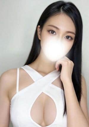 高梨かれん