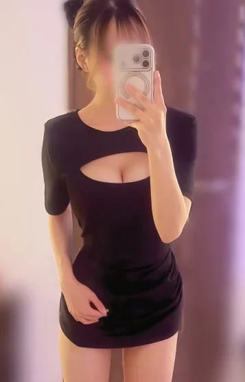 scrape_url:https://img.estama.jp/shop_data/00000031936/cast/sub/357x556/97bto_20260917162135.jpg?f=webp