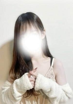 THREE（スリー）太田川ルーム セラピスト あおい