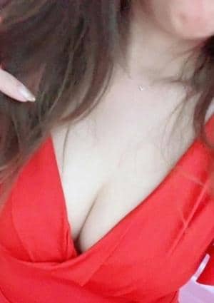 シークレットルーム ヒマワリ セラピスト 池上　なこ