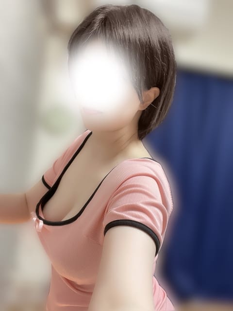 scrape_url:https://www.mrs-roman.com/cast/img/445230.jpg