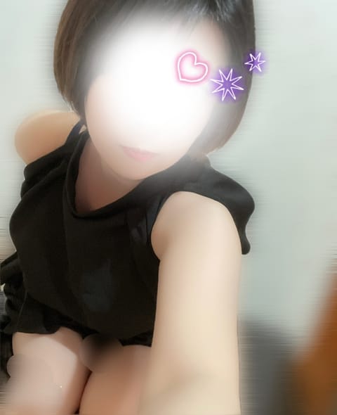 scrape_url:https://www.mrs-roman.com/cast/img/370120.jpg