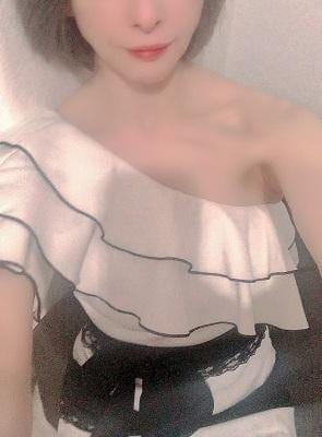 ハッピネス セラピスト 吉川ナミ