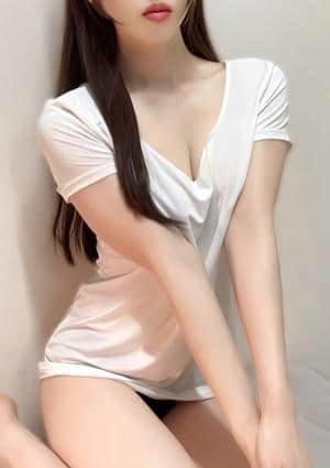 白シャツと彼女「しろかの」 セラピスト 結良（ゆら）