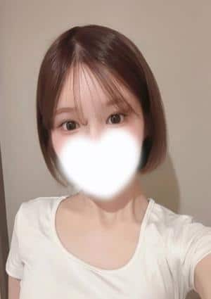 むむむスパ セラピスト まな
