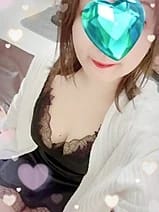 MILK SPA（ミルクスパ） セラピスト しずく