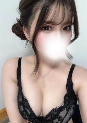 AROMA QUEEN（アロマクイーン） セラピスト リサ
