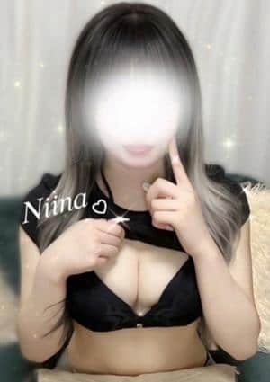 一咲 にいな